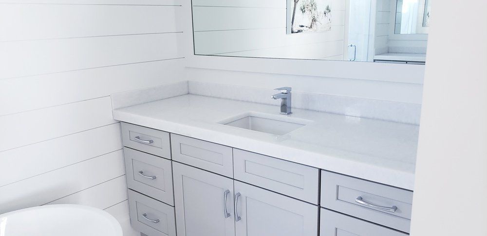 White Drawers and Lavatory — Naples, FL — Rain Forest Marble Inc.