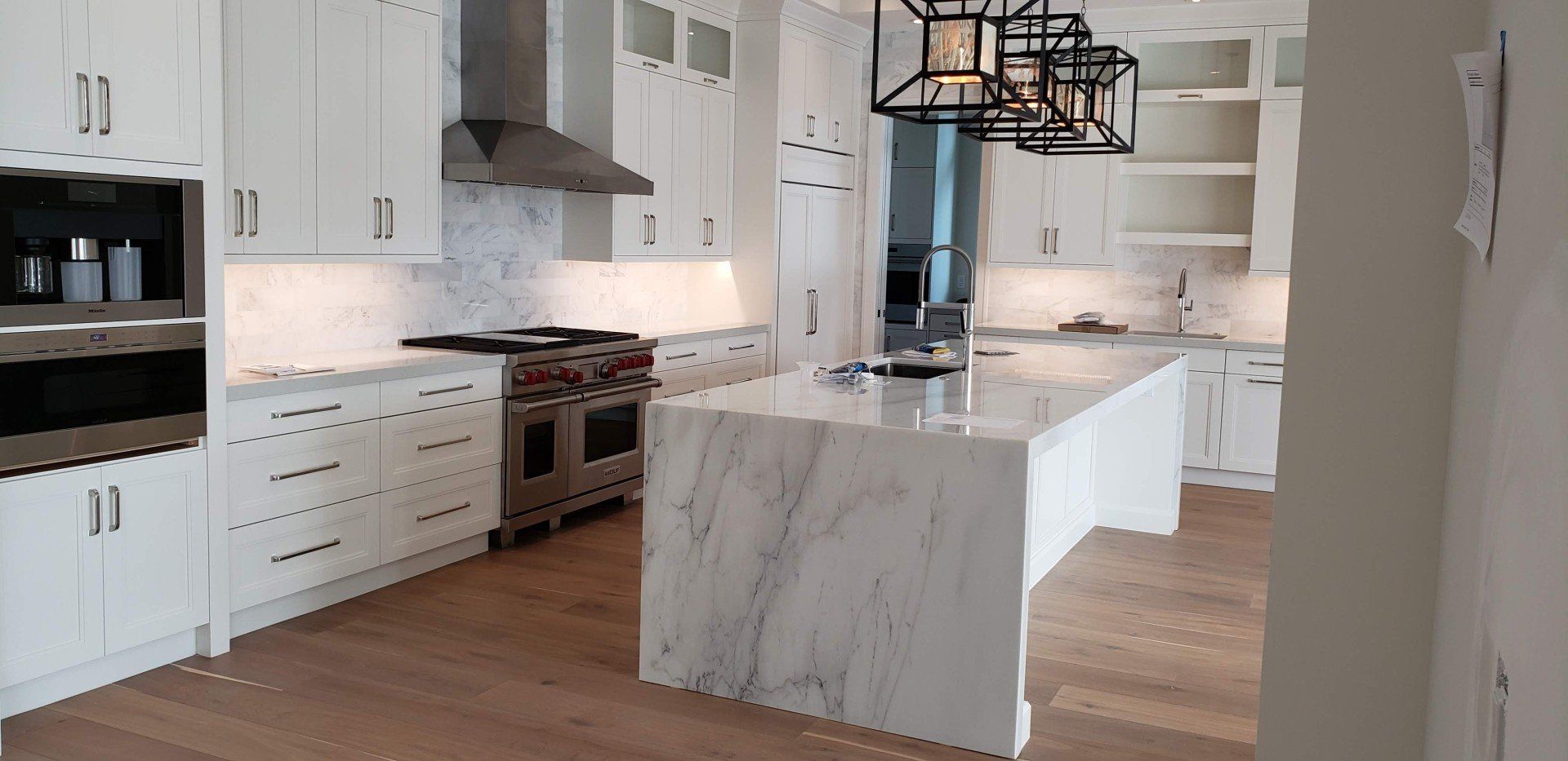 Ceramic Kitchen Sink — Naples, FL — Rain Forest Marble Inc.