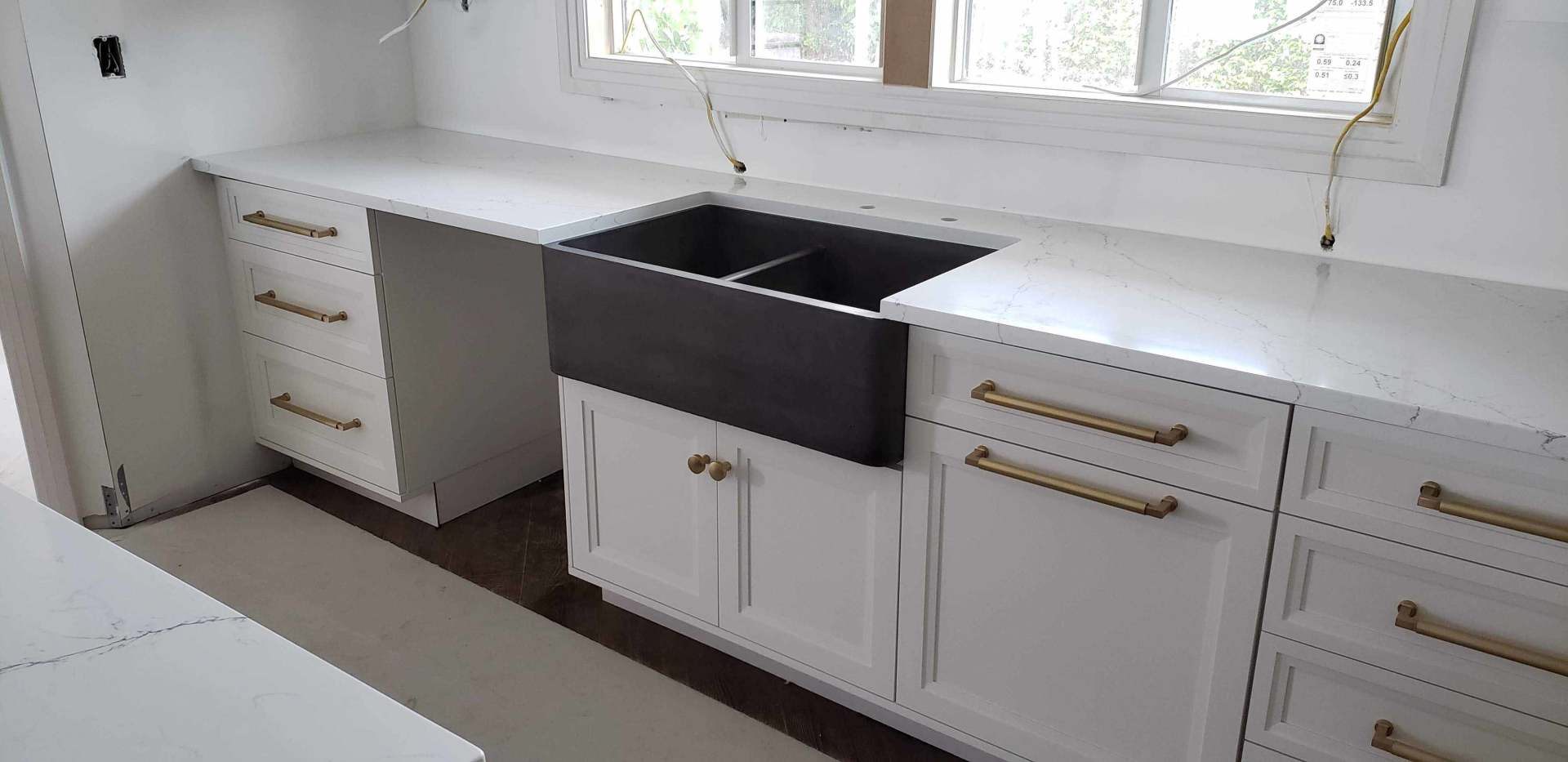 Alluring Quartz Countertop — Naples, FL — Rain Forest Marble Inc.