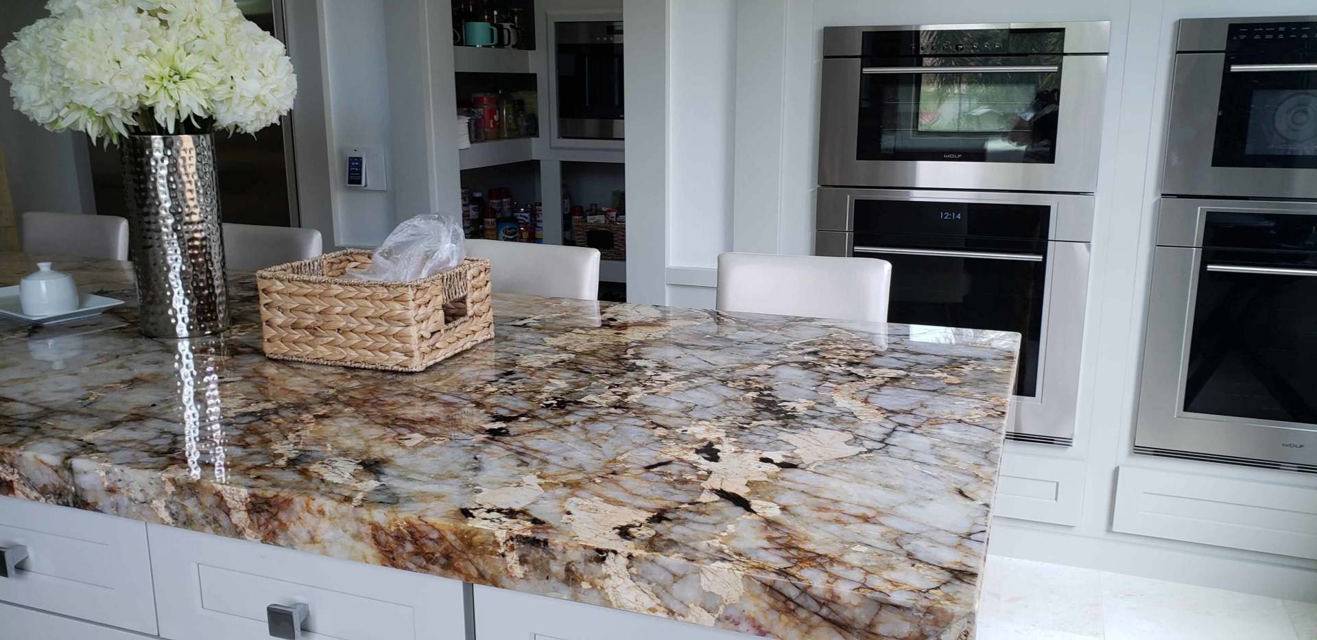 Modern Elegant Dining Table — Naples, FL — Rain Forest Marble Inc.