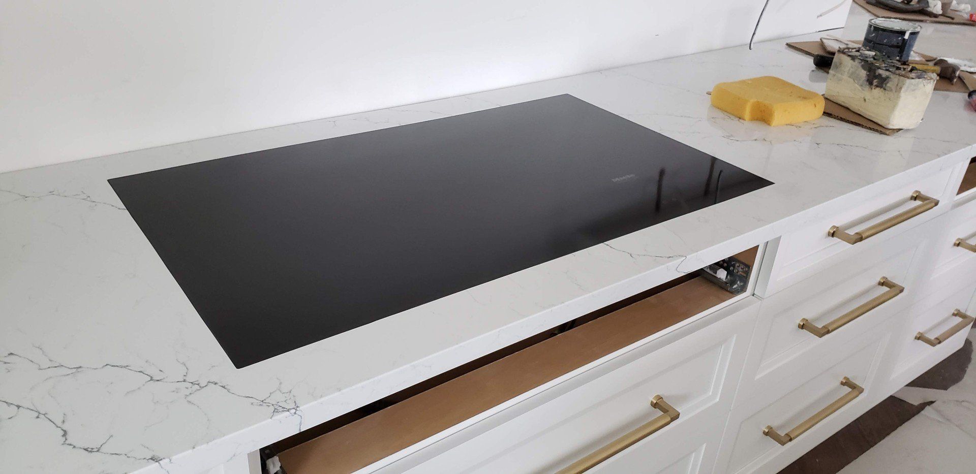 Modern Fabricated Countertop — Naples, FL — Rain Forest Marble Inc.