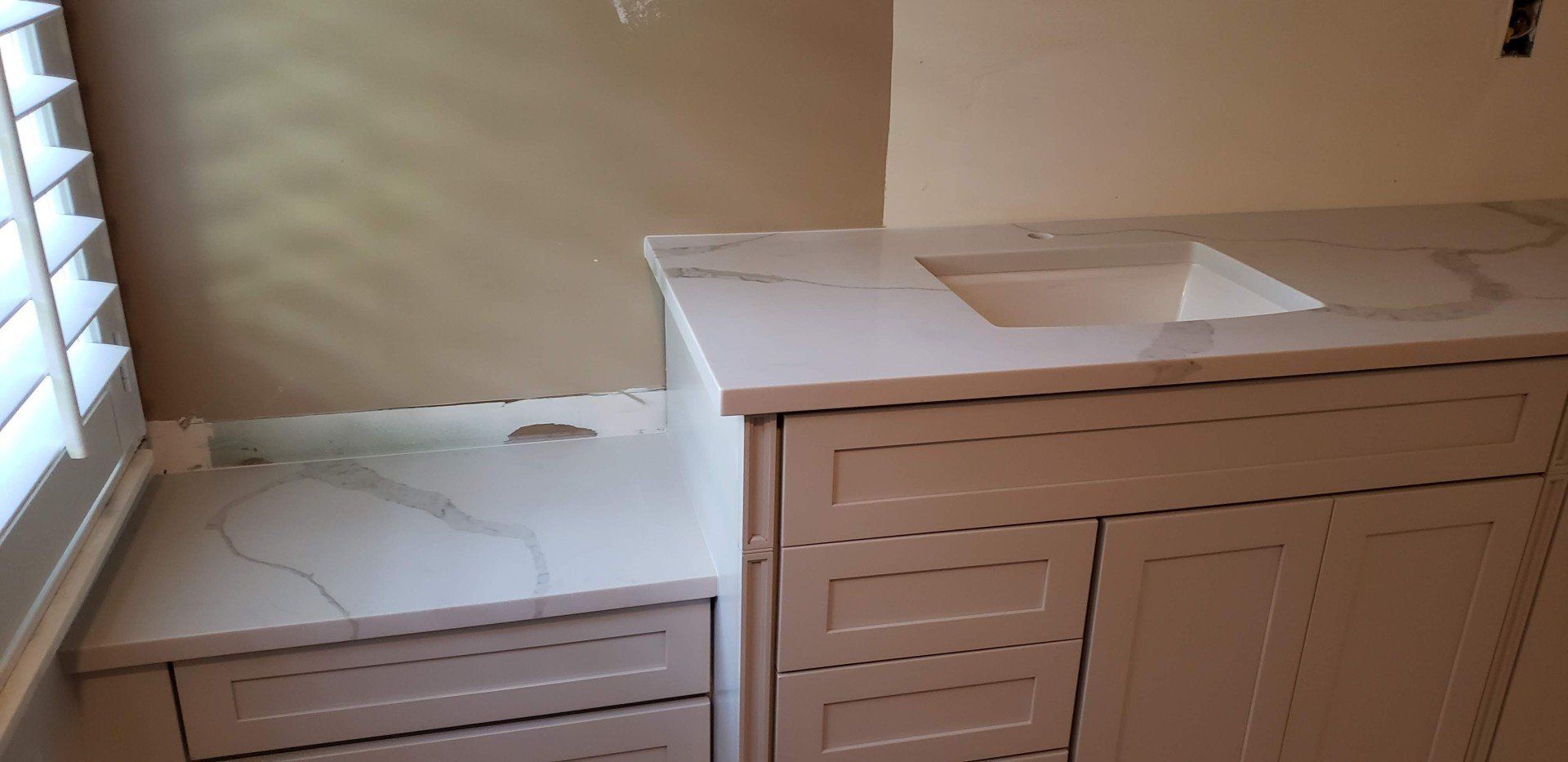 Countertop With Drawer — St Naples, Florida — Rain Forest Marble Inc.