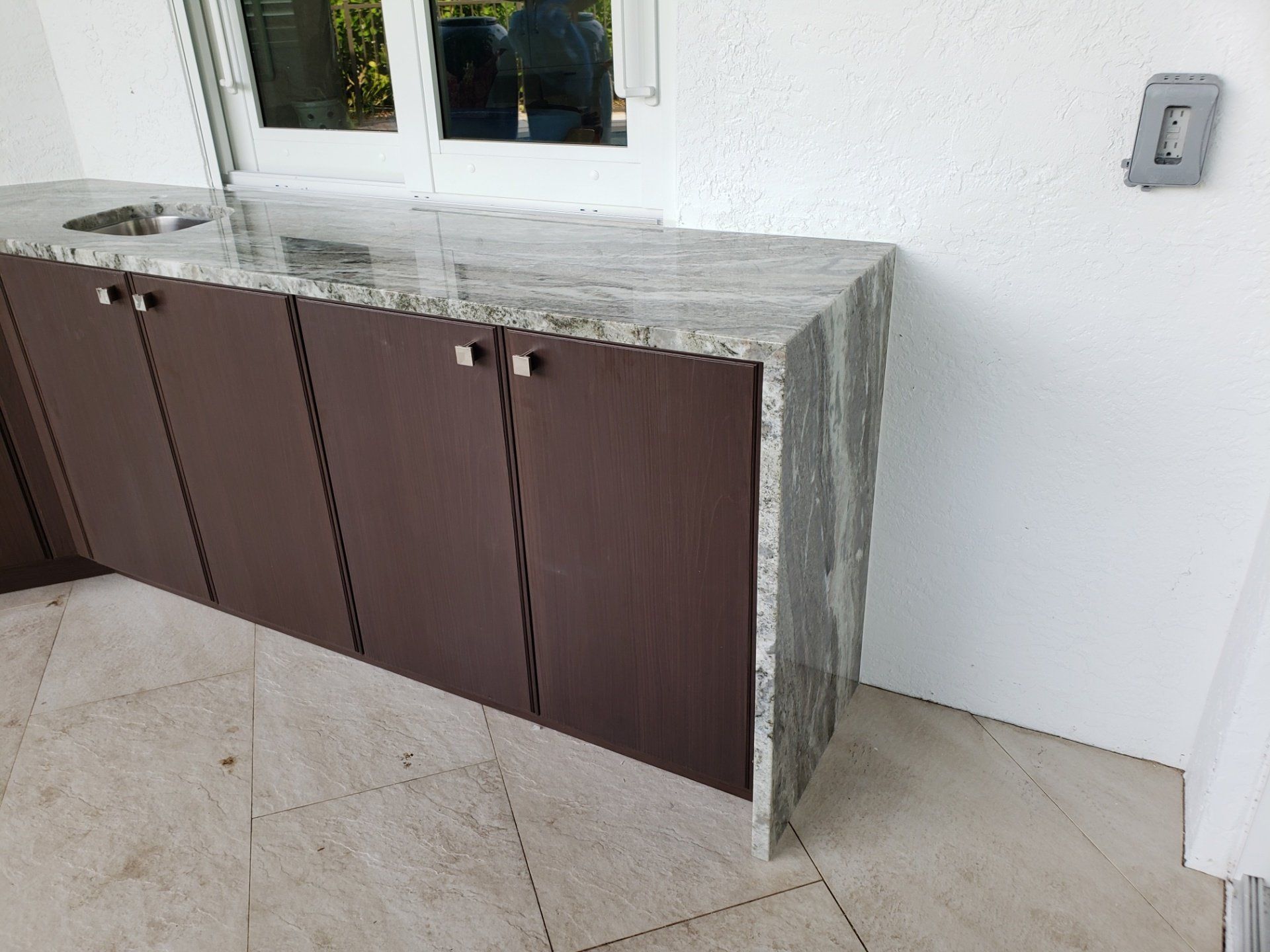 Marble Sink — St Naples, Florida — Rain Forest Marble Inc.