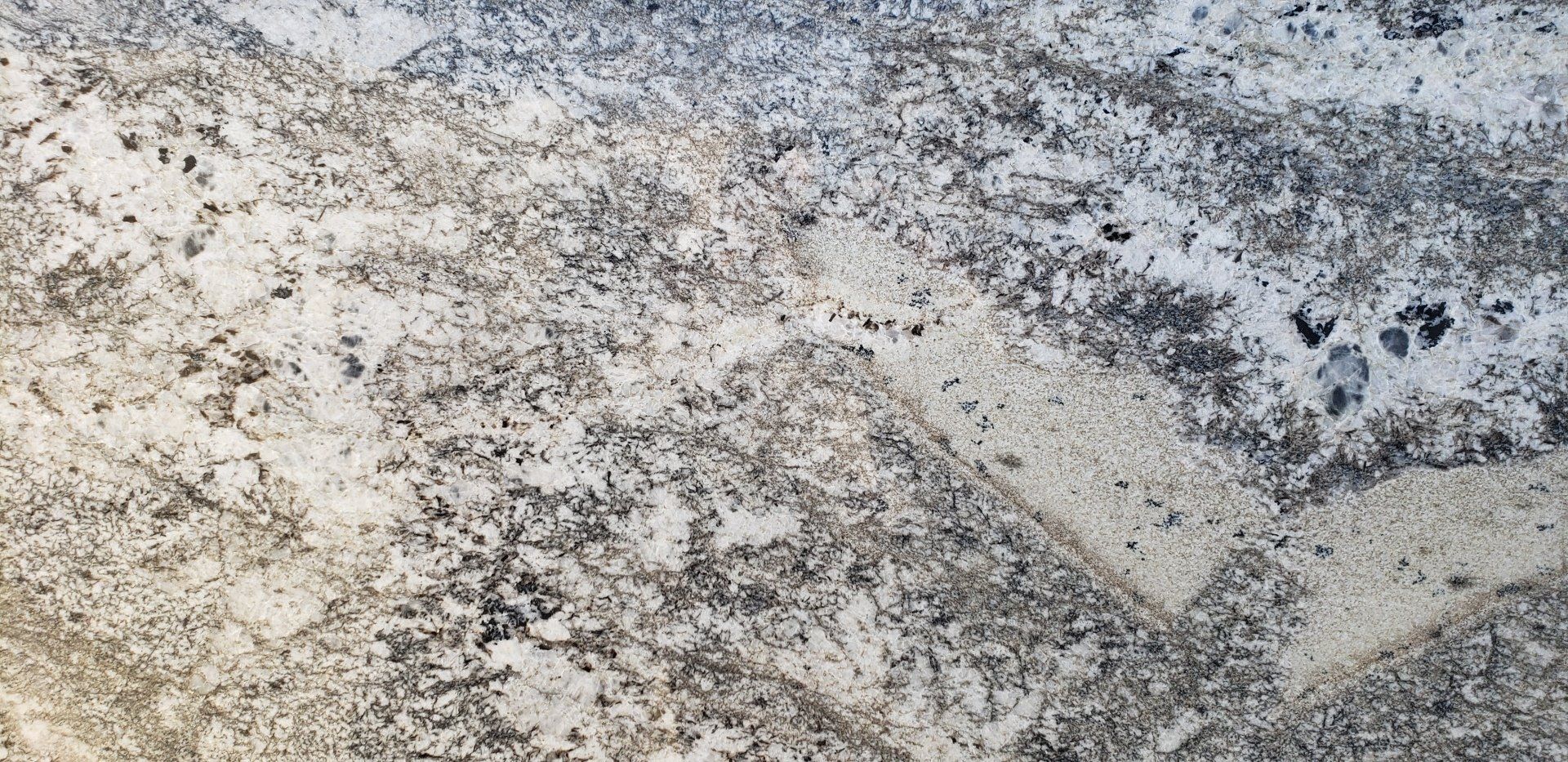 Quartz — Customized Quartz Curava Countertops in Naples, FL