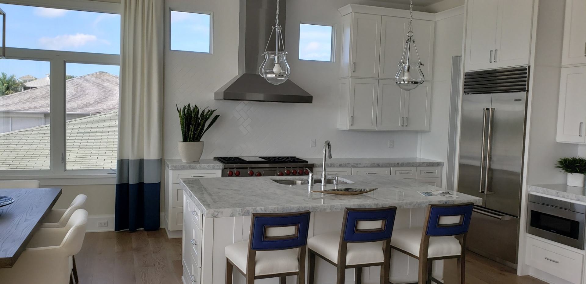 Elegant White Kitchen — Naples, FL — Rain Forest Marble Inc.