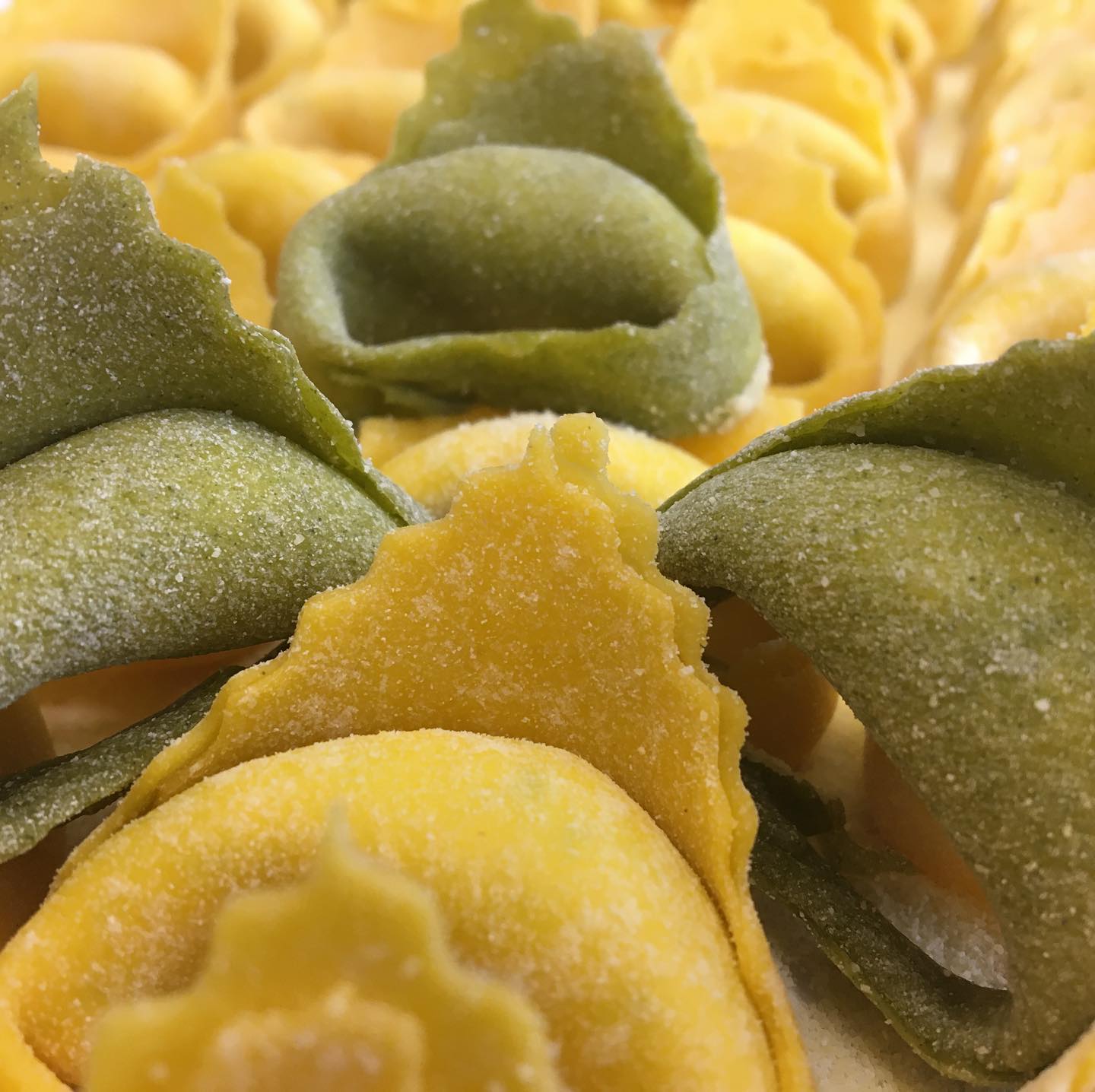 tortellini con impasto doppio gusto