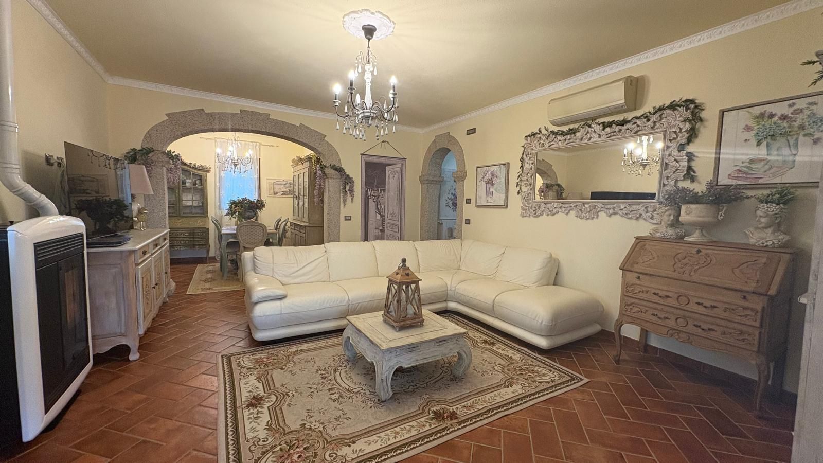 villa la pietra bianca sardegna