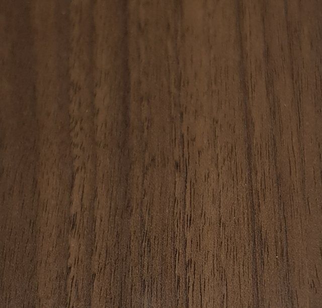 Gloss Walnut