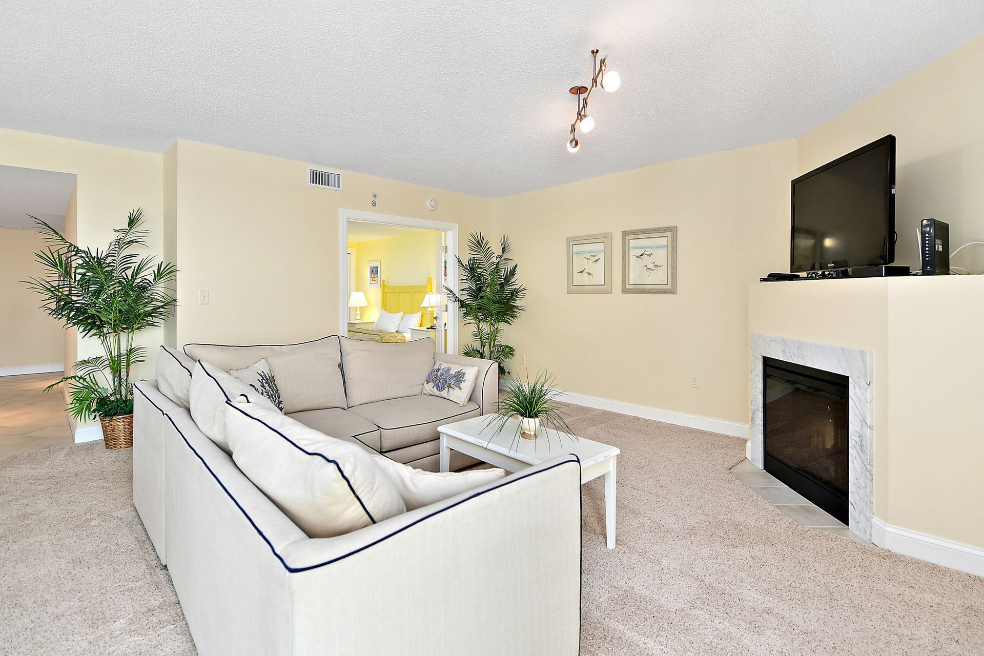 Condo 509 Living room