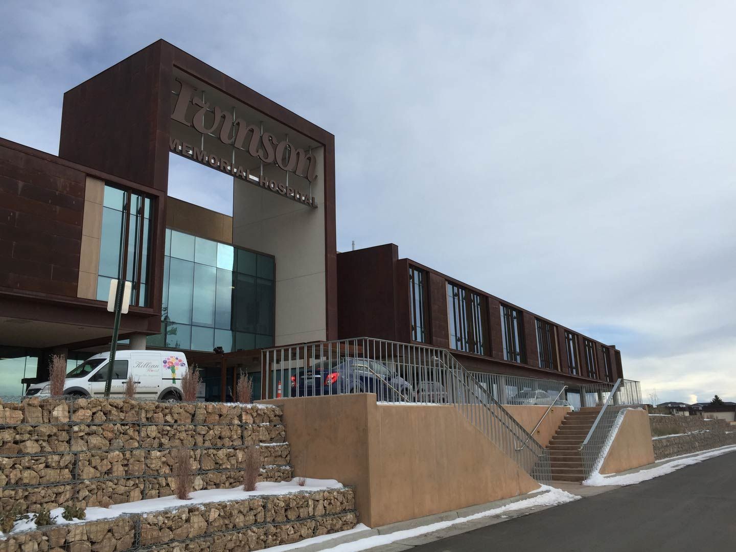 Building With Large Windows — Cheyenne, WY — Glass Masters