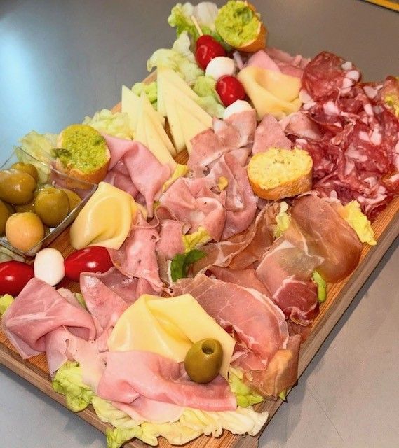 Piatti di tempura appena fritti