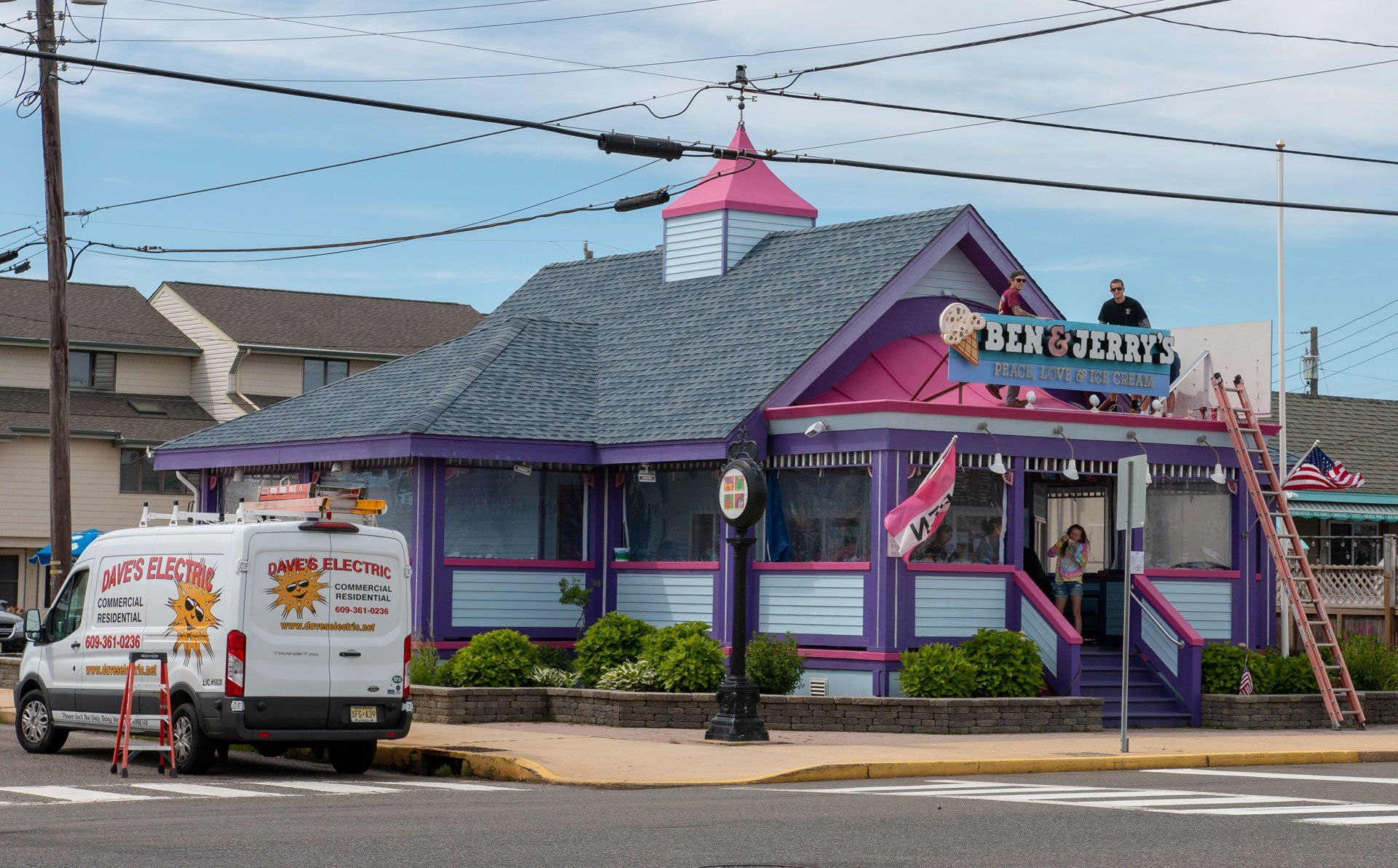 Dave's Electric Local Commercial Experts