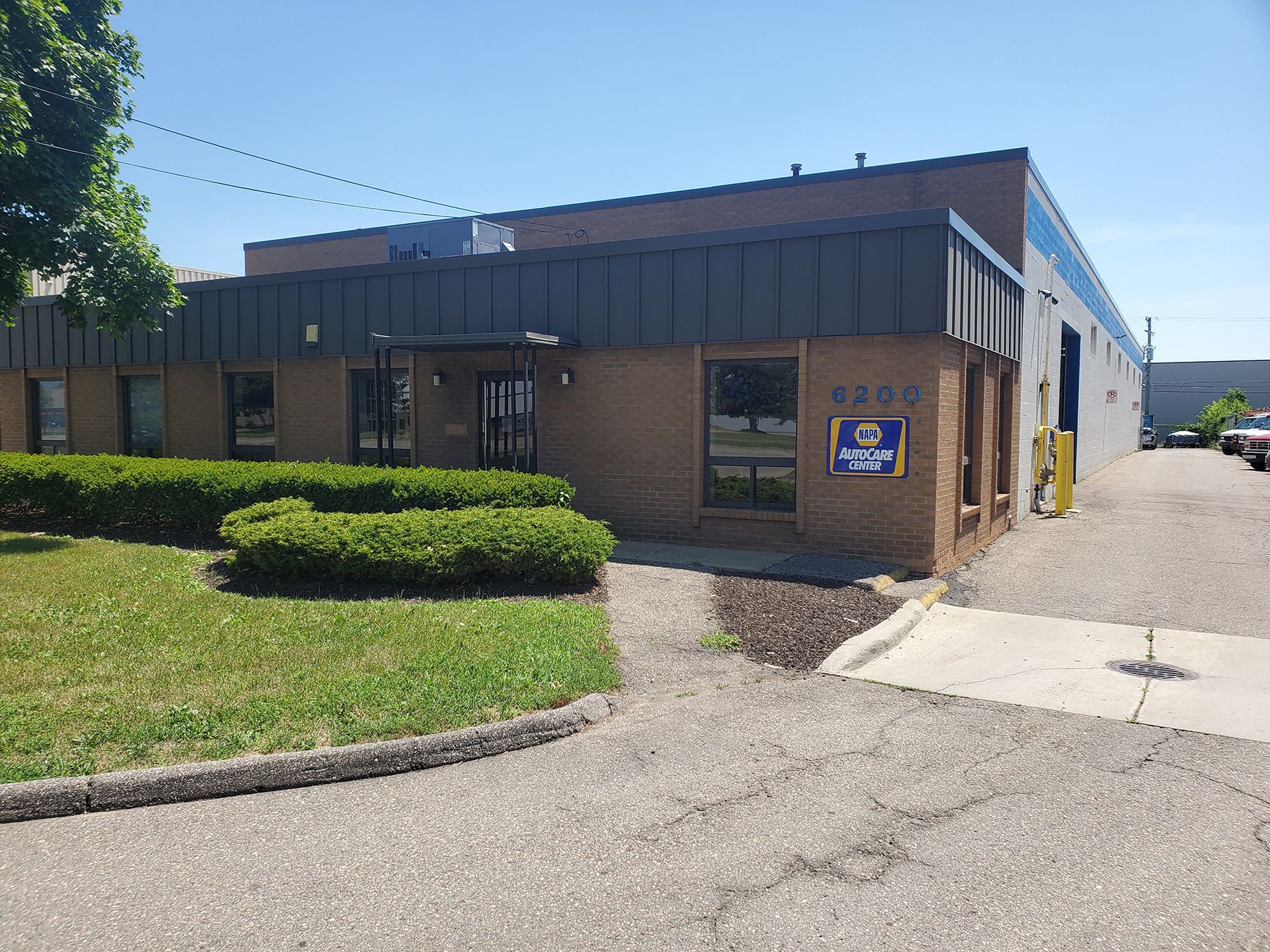 In Front of Damian's Auto Service in Sterling Heights, MI