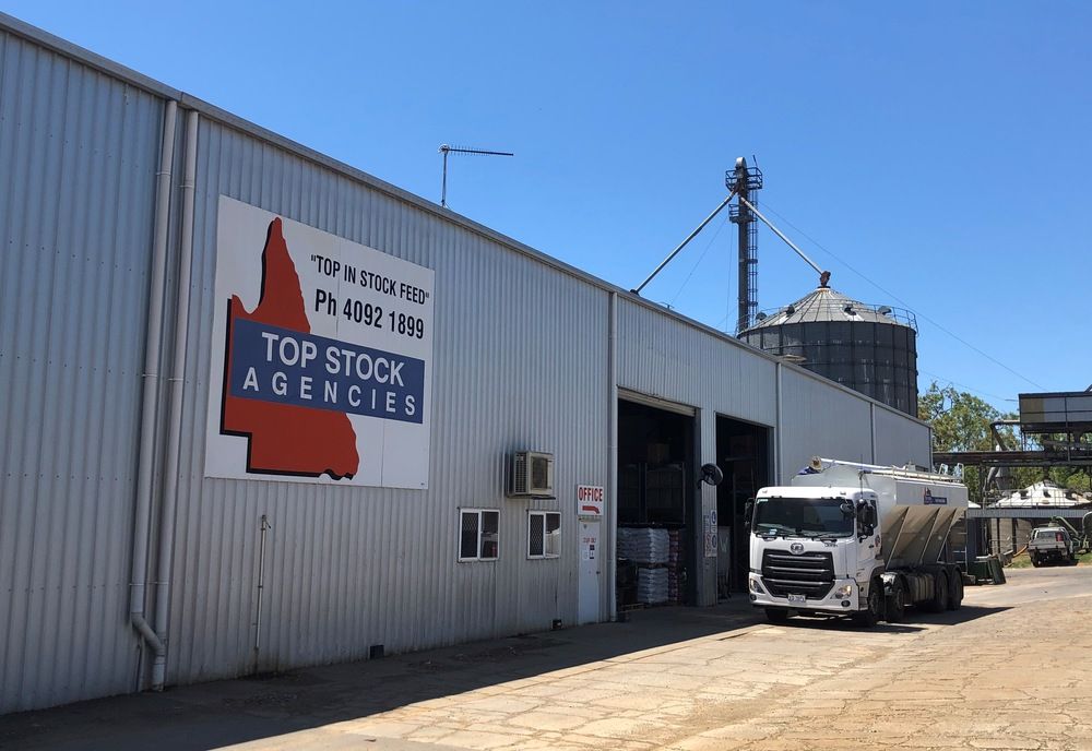 Truck Infront Of A Warehouse — Top Stock Agencies In Mareeba, QLD