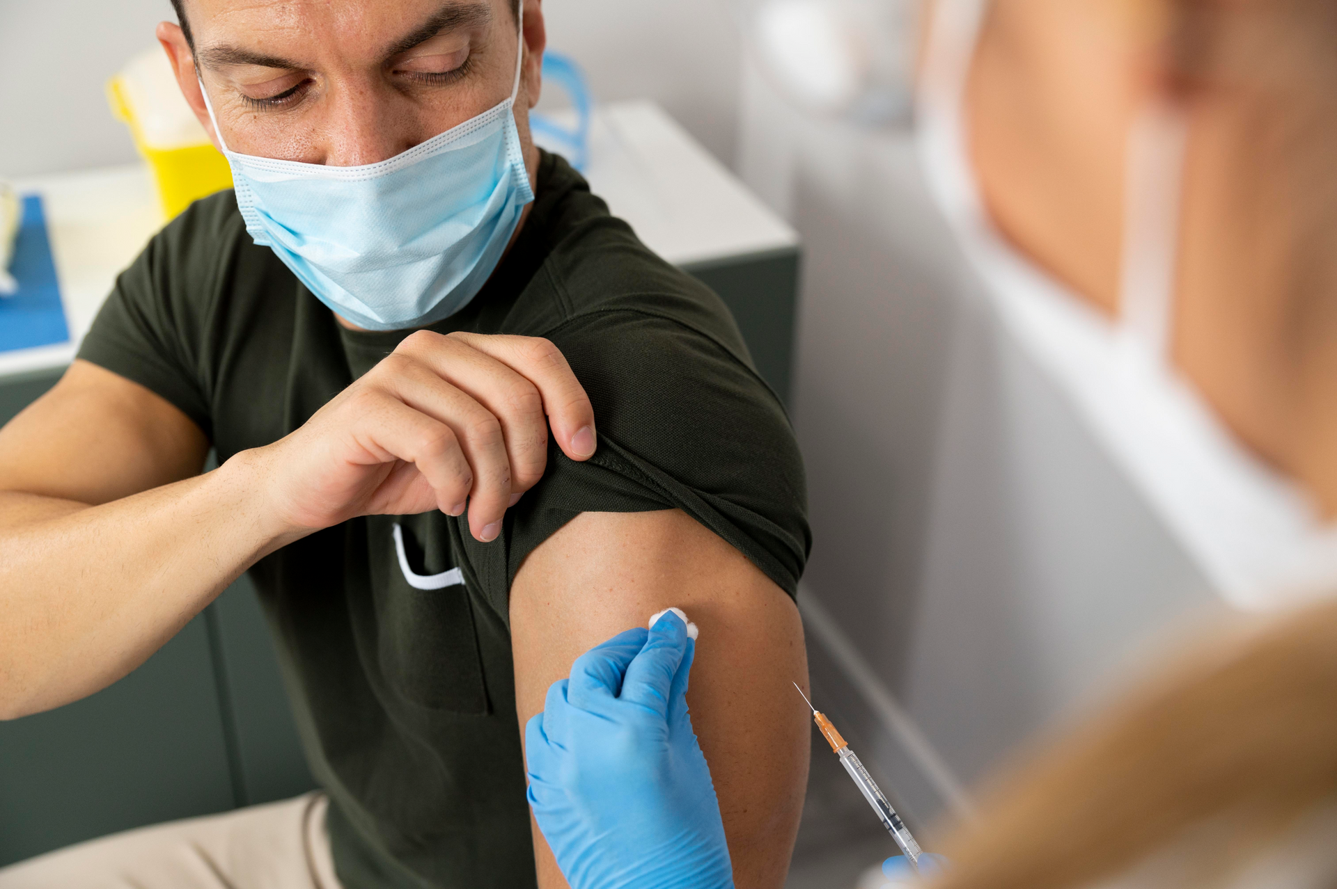 A San Antonio allergist administers an allergy shot to a patient.