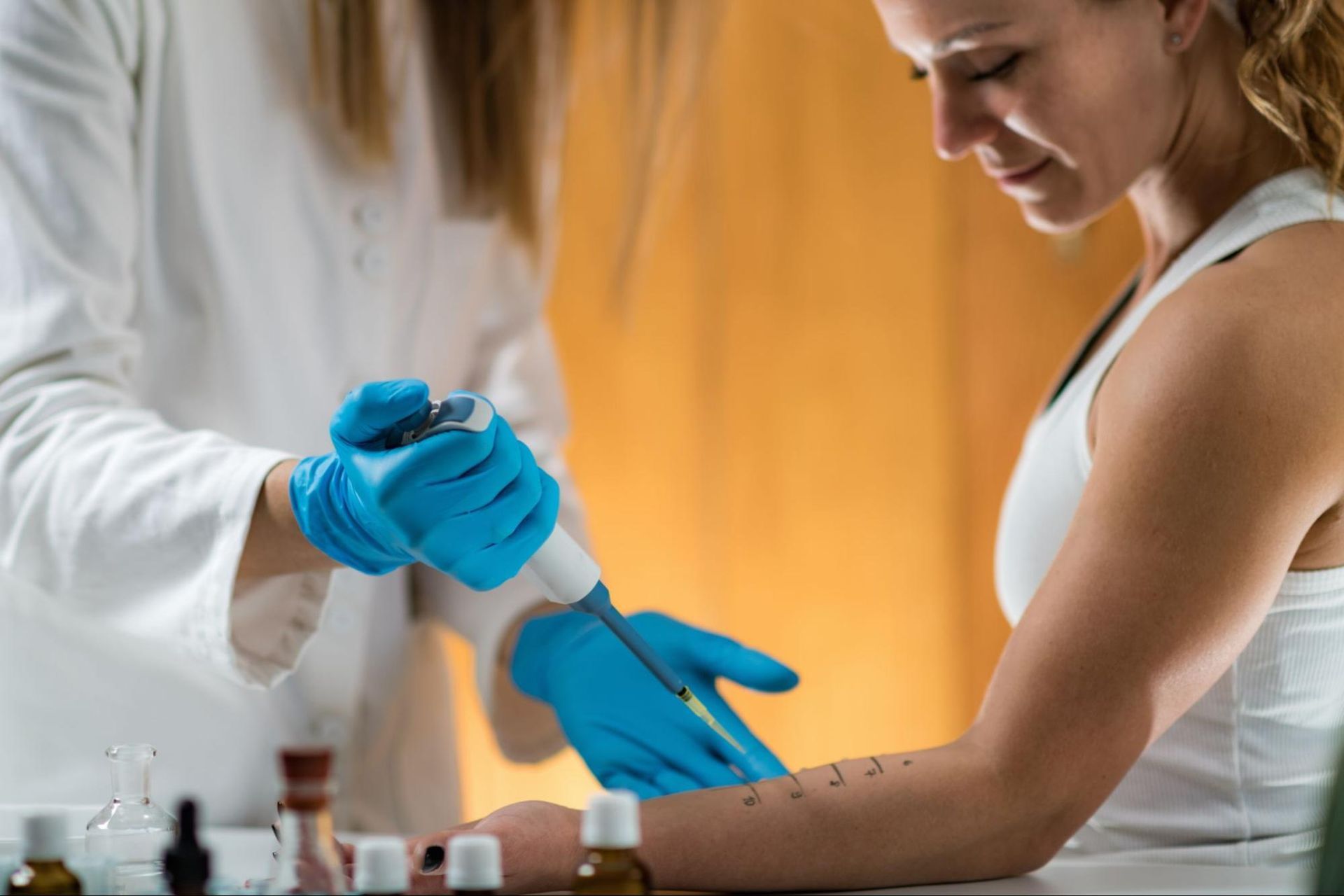 A woman undergoes allergy testing with a board-certified allergist in San Antonio, TX.