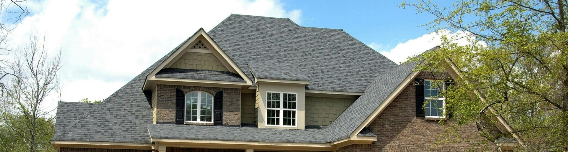 what do roof warranties cover