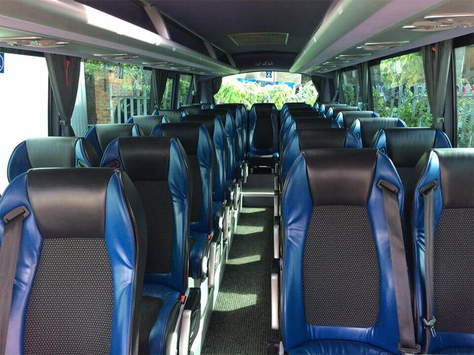 Coach companies Hemel Hempstead, London: ALM Travel