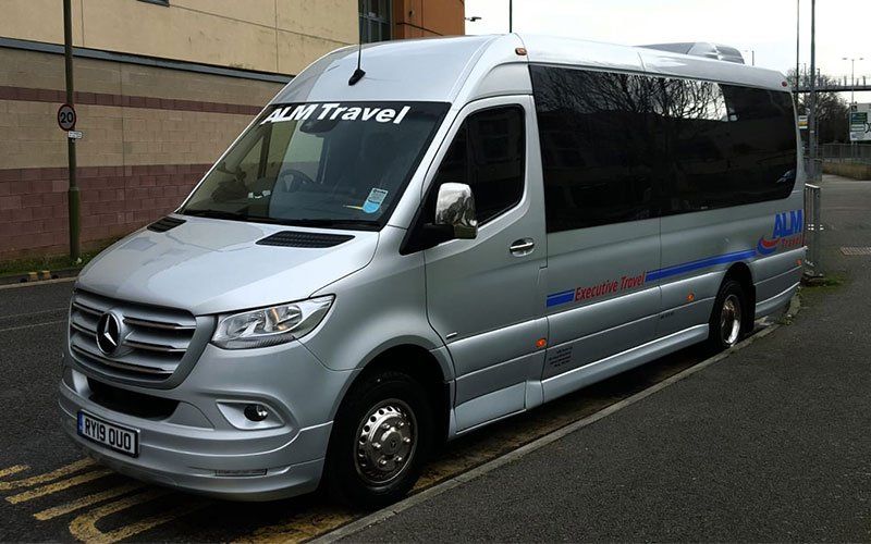 Coach companies Hemel Hempstead, London: ALM Travel