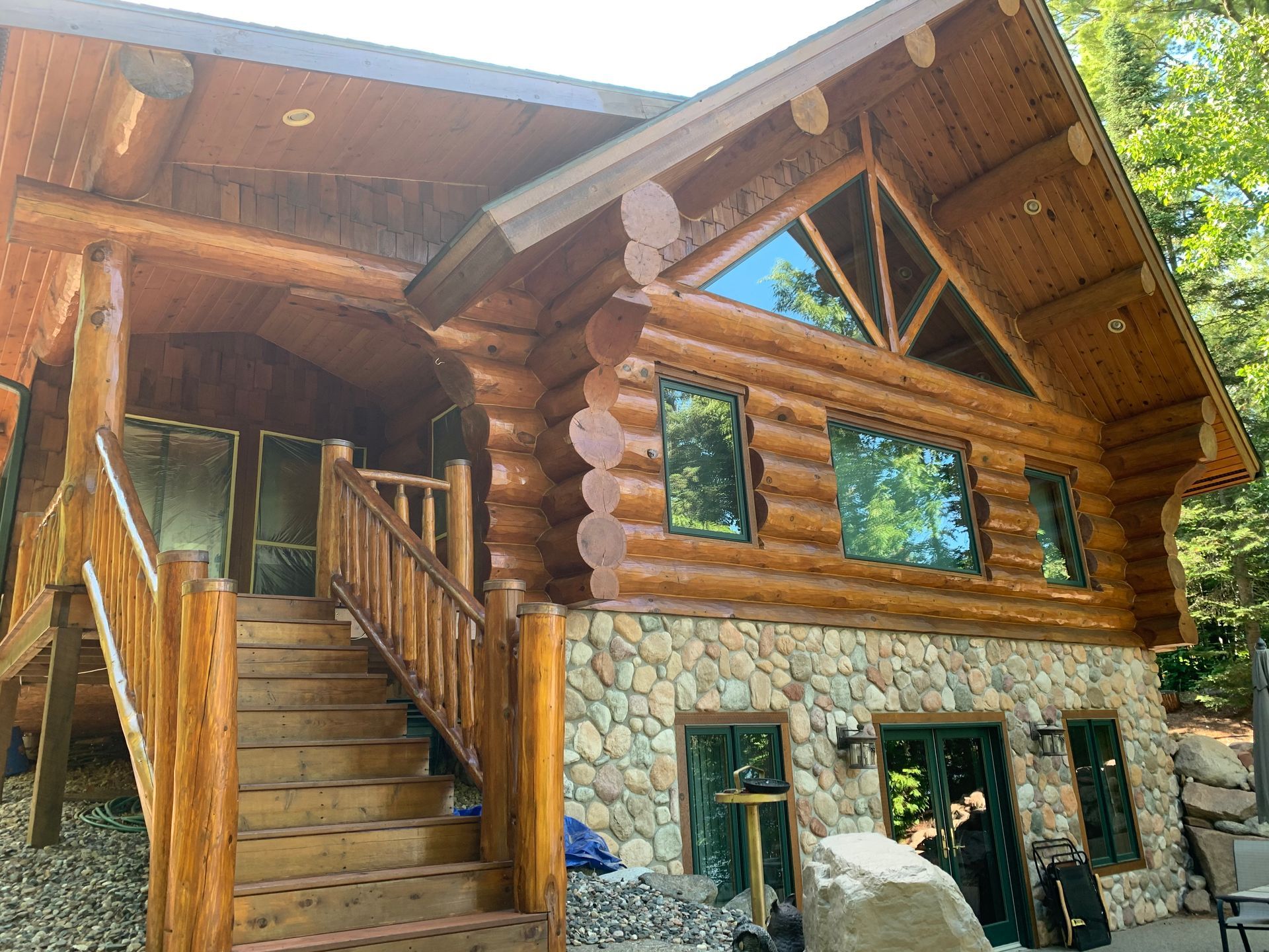 Cabin With Stairs – MN - Lifetime Staining and Log Restoration