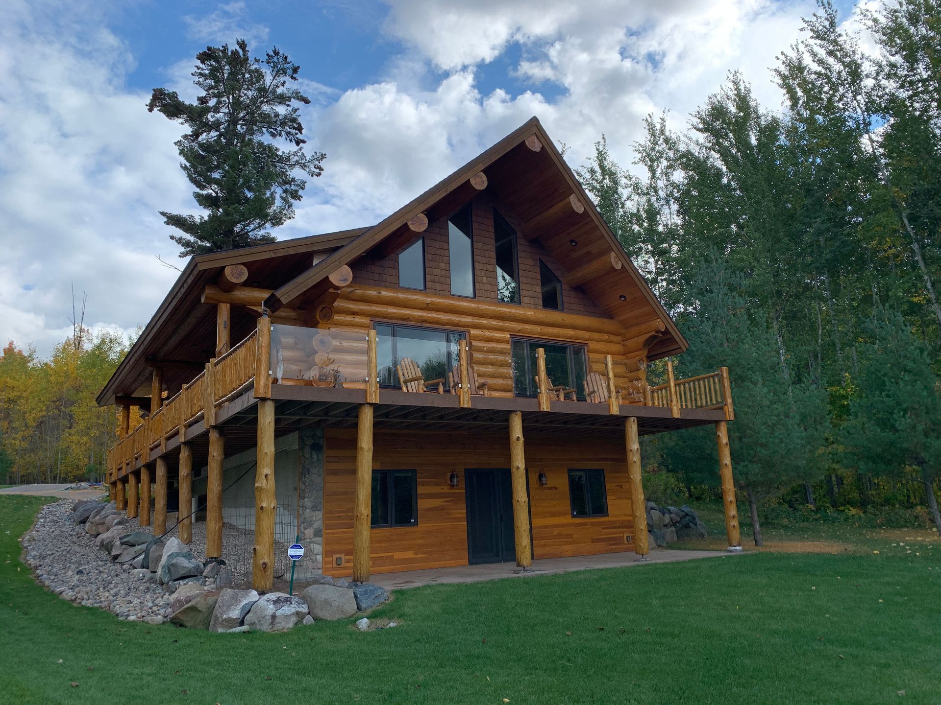 Log Cabin With a Large Deck – MN - Lifetime Staining and Log Restoration