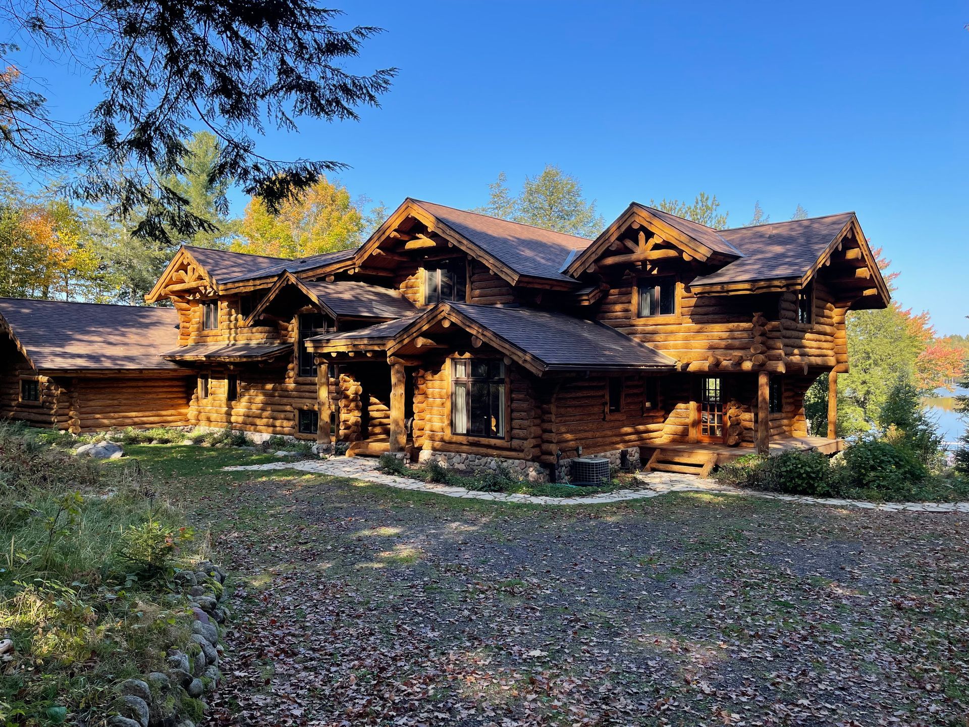 A Cabin – MN - Lifetime Staining and Log Restoration