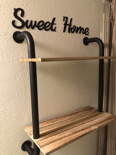 Shelf fixture mounted on wall
