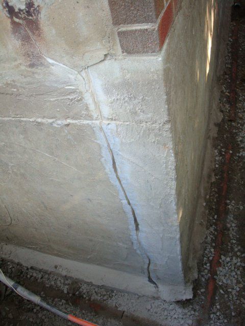 exterior waterproofing services toronto drainworks plumbing crack in foundation