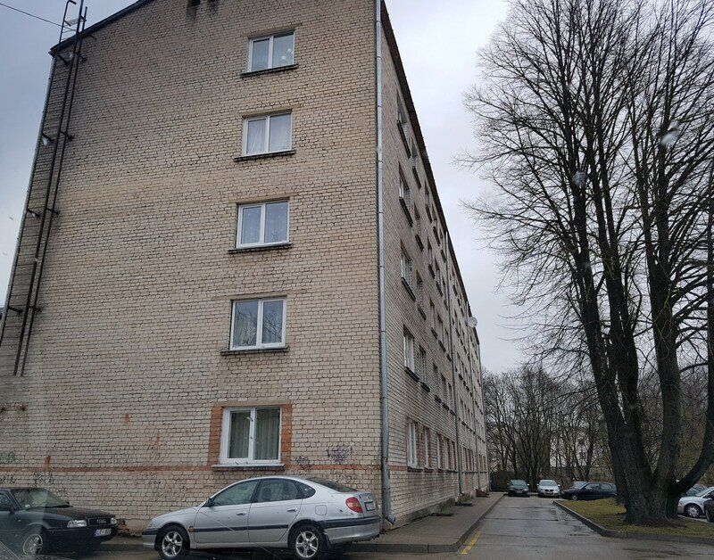 Daudzdzīvokļu dzīvojamās mājas renovācija Gaujas iela 2, Valmiera
