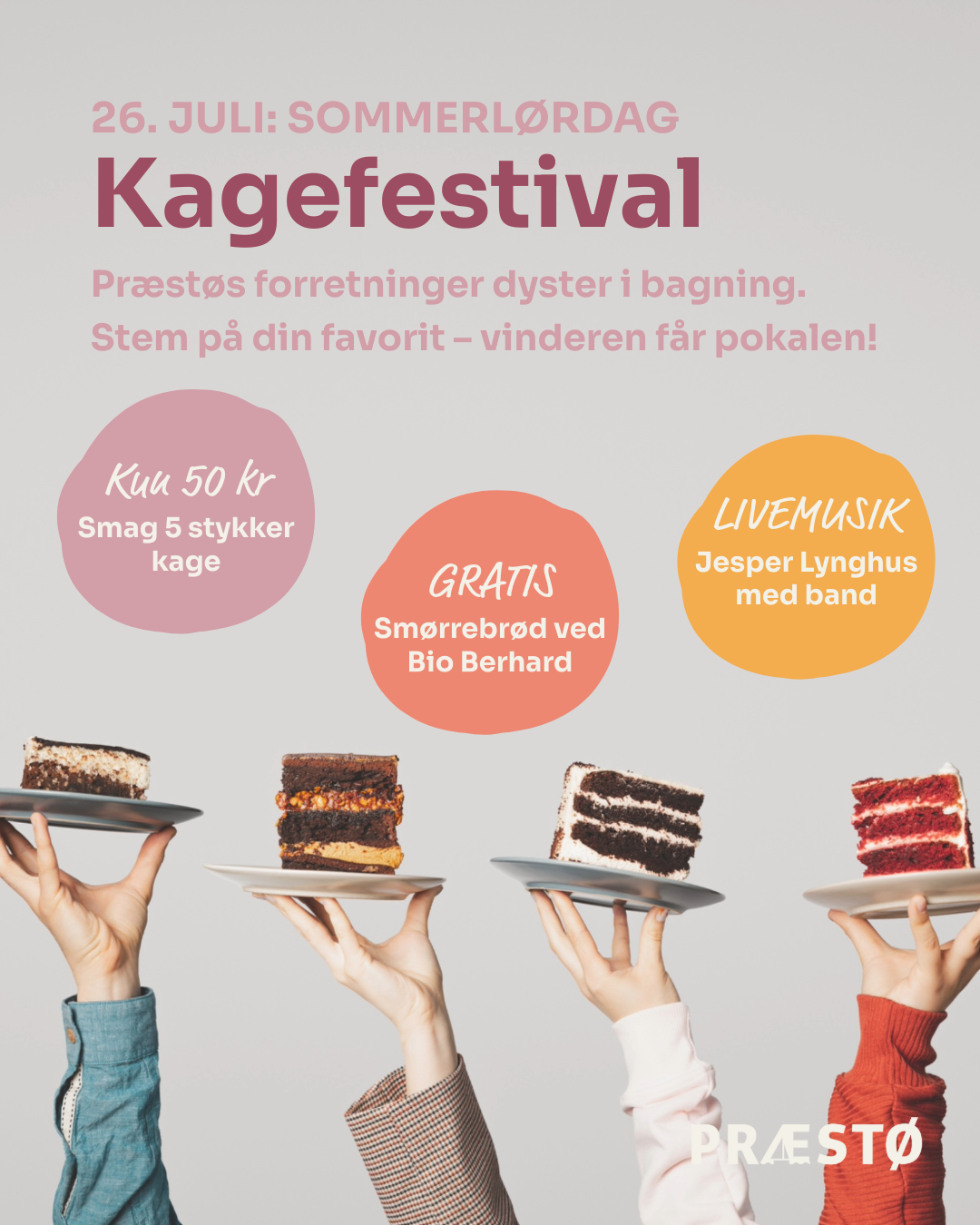 Billede af to kagepyntere: Kagebagere modtager gavekort til byens butikker på 50 kr