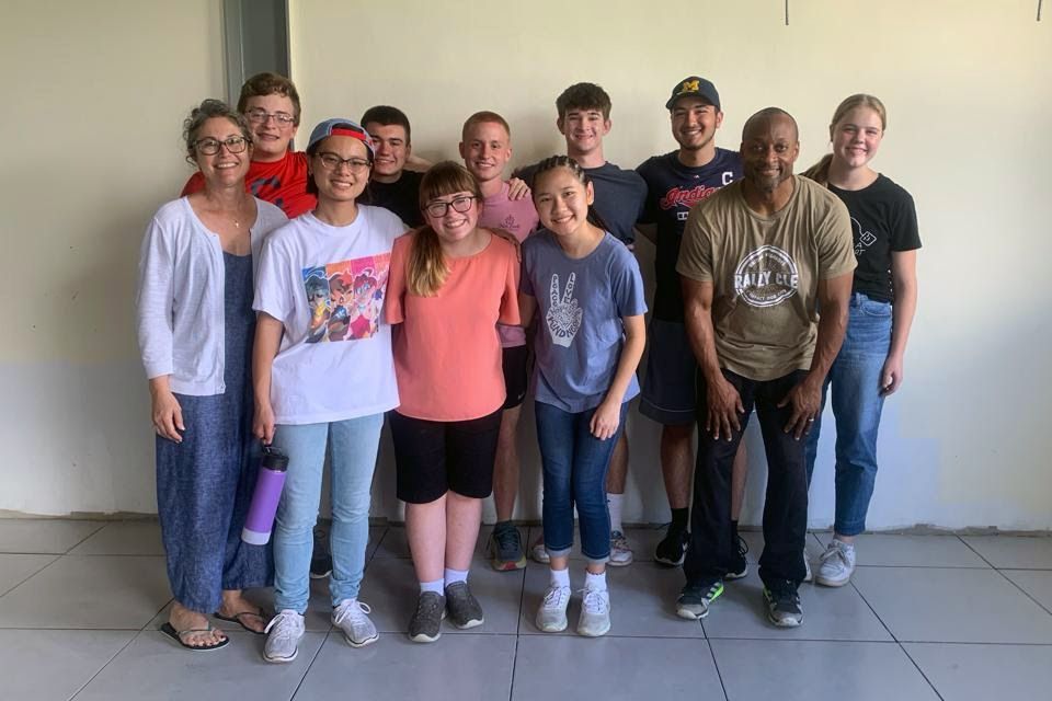 Students and leaders serve at Kefale Church