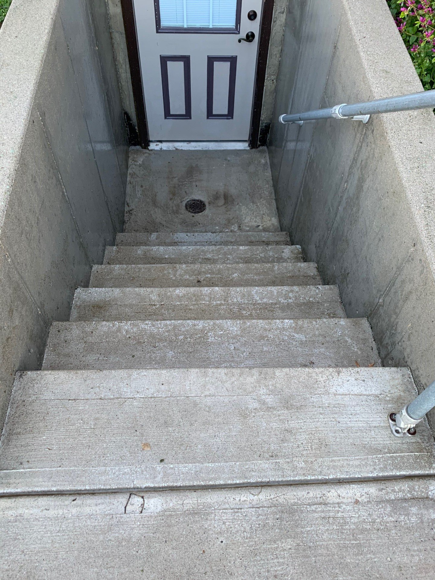 Clean Stairs  — Verona, KY — Spit Shine Commercial Cleaning LLC