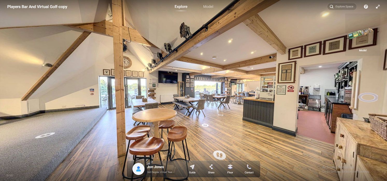 Players Bar and Virtual Golf