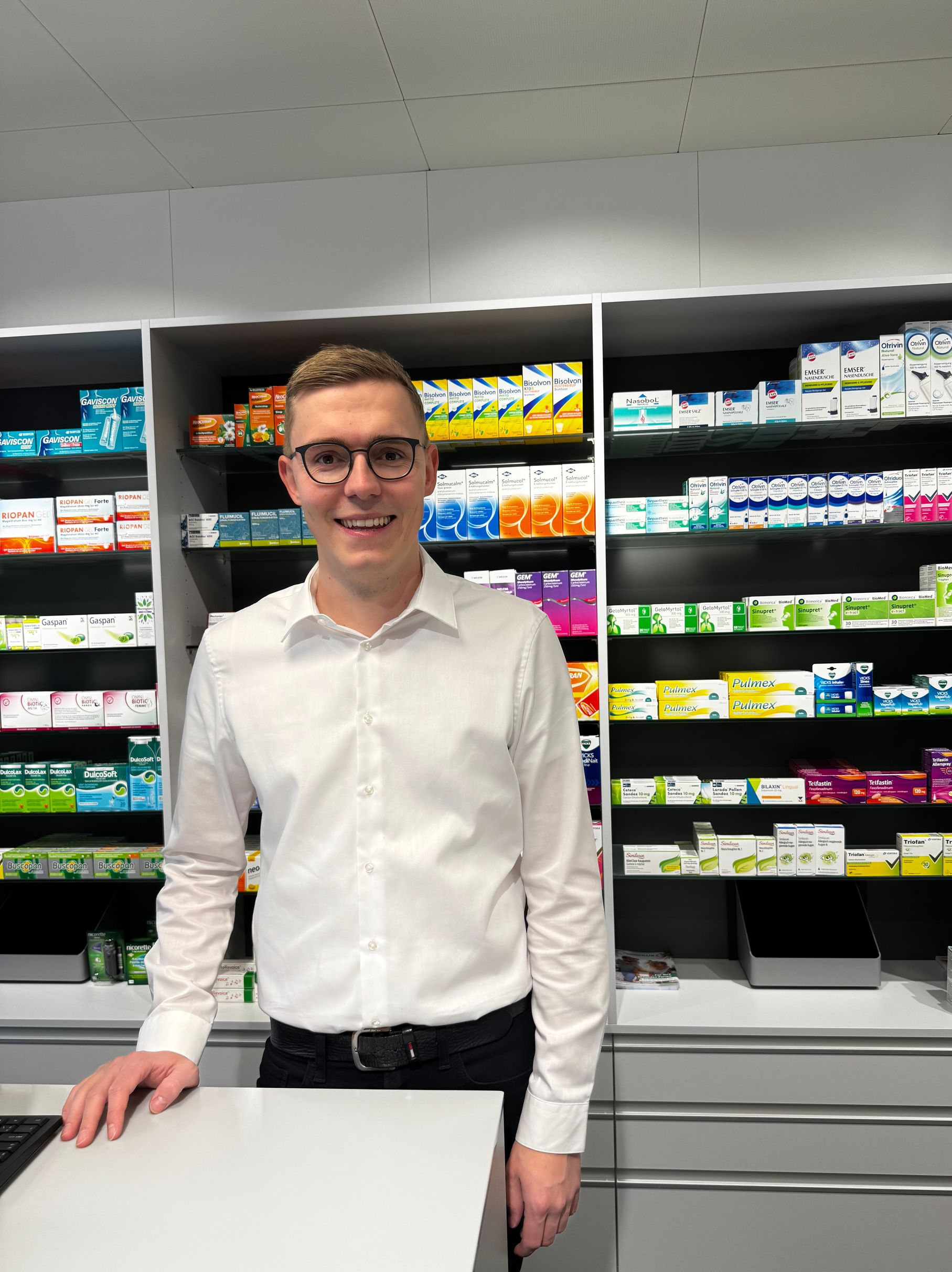 Simon Kurz als neuer Leiter der Apotheke-Drogerie Kurz AG