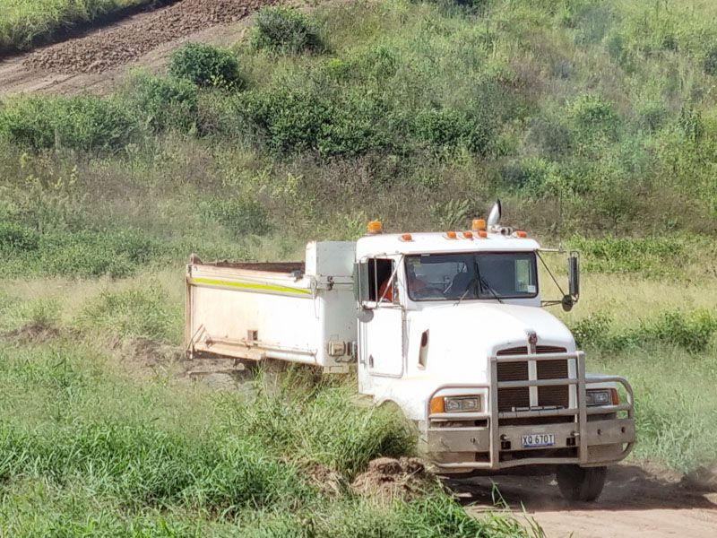 Kenworth body truck tipper (12t)