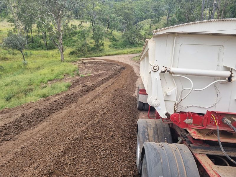 AZMEB side tipper trailer