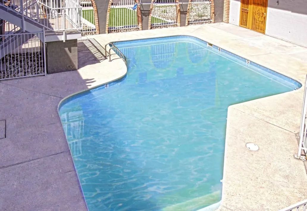 Canyon Club Apartments - Image 8