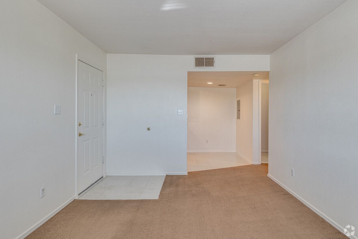 Casa De Roman Apartments - Image 6