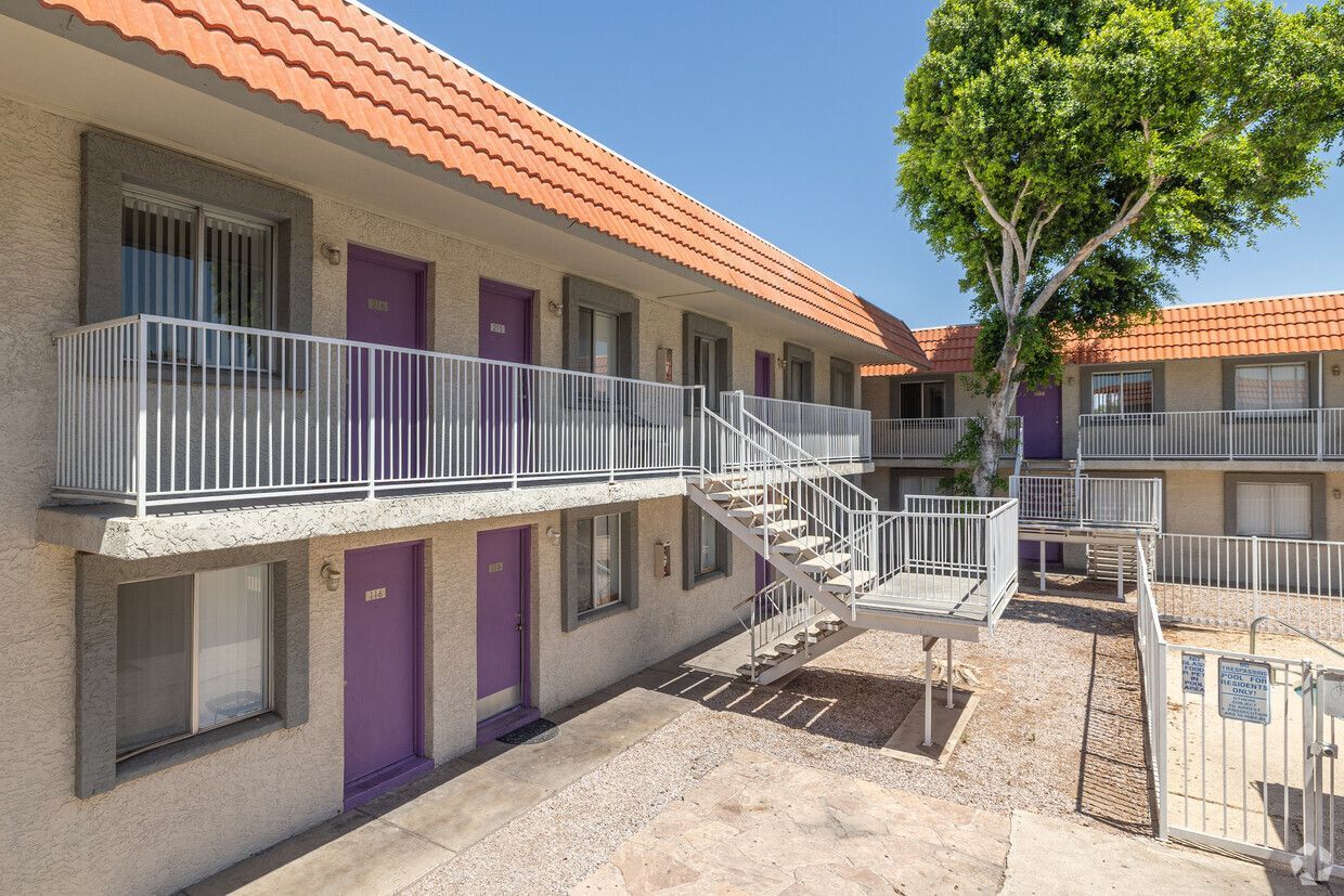 GC 3734 Apartments - Image 1