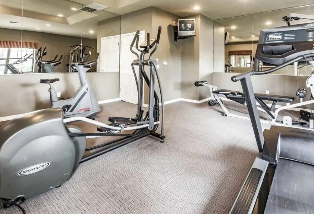 San Remo Apartments - Image 4