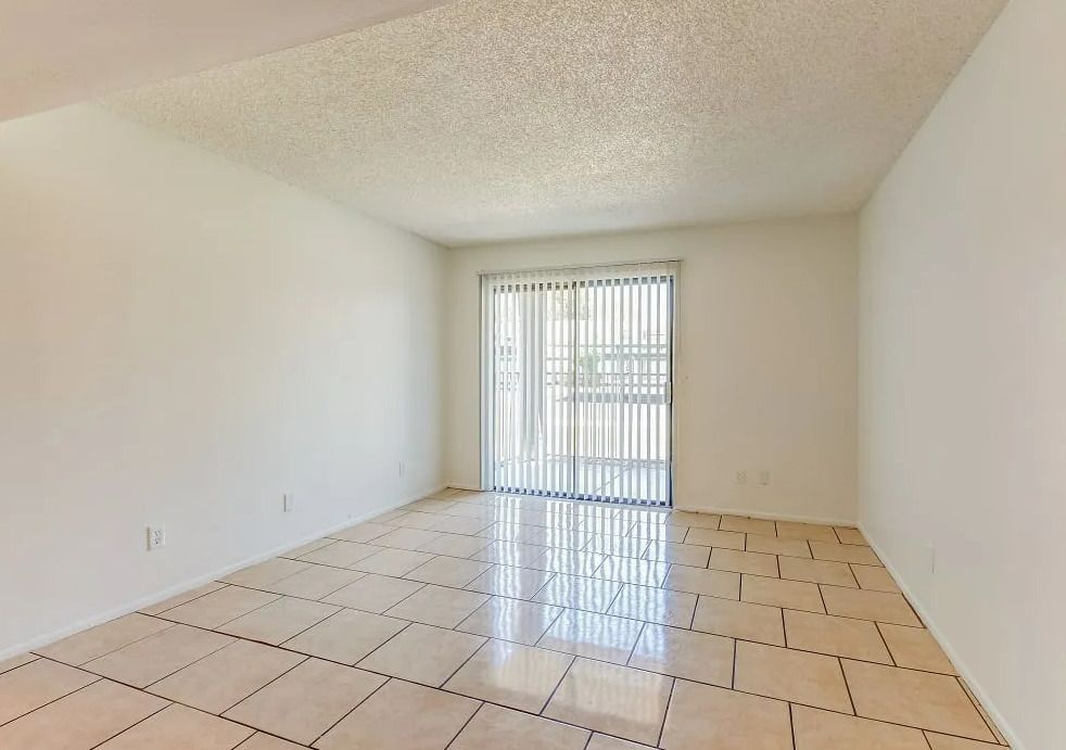 The Falls  - Image 9