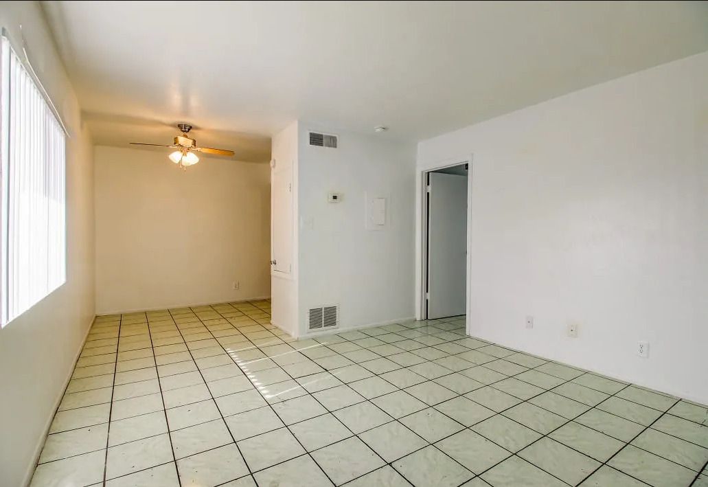 The Onix Apartments - Image 6