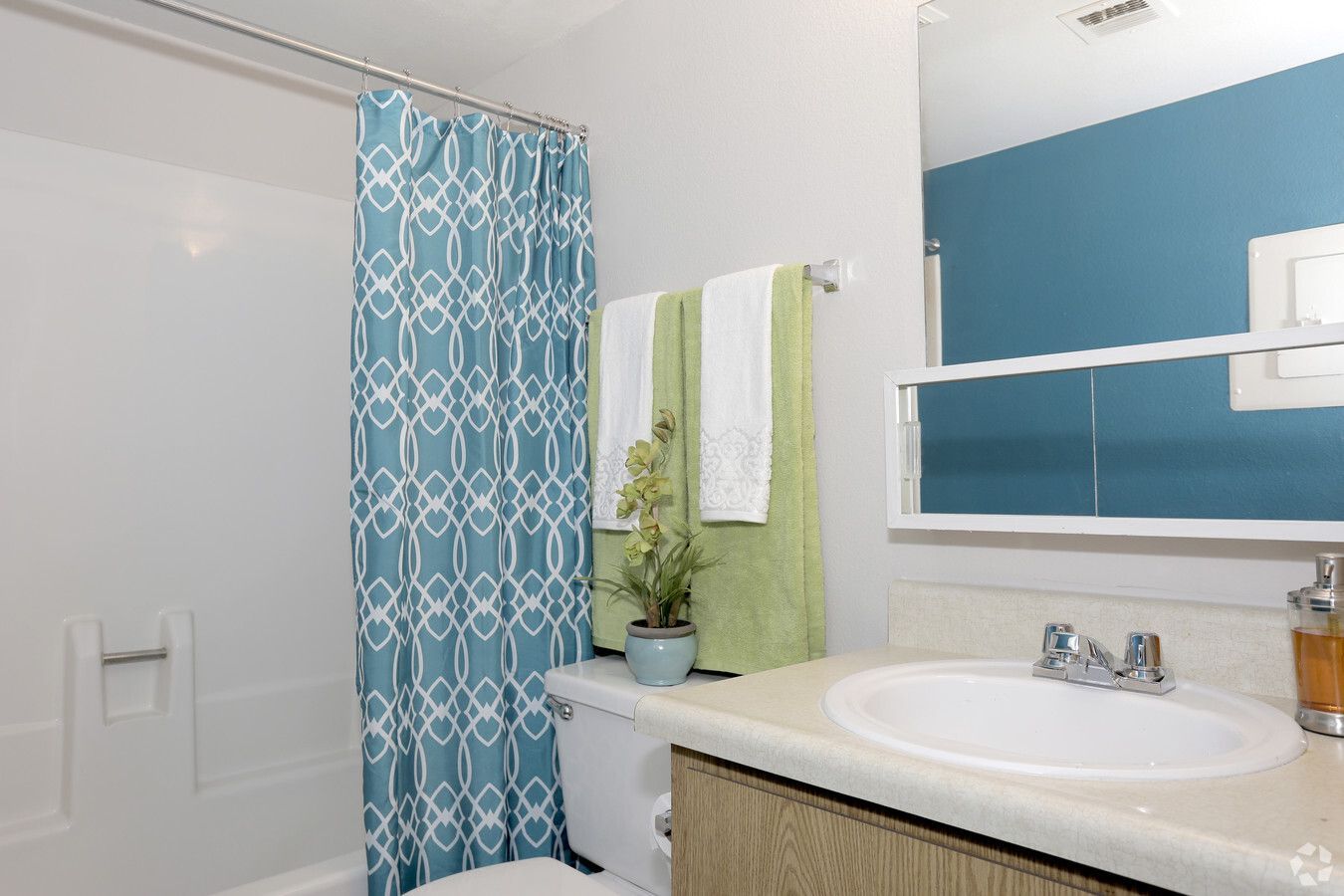 The Resort on 35th - Image 8