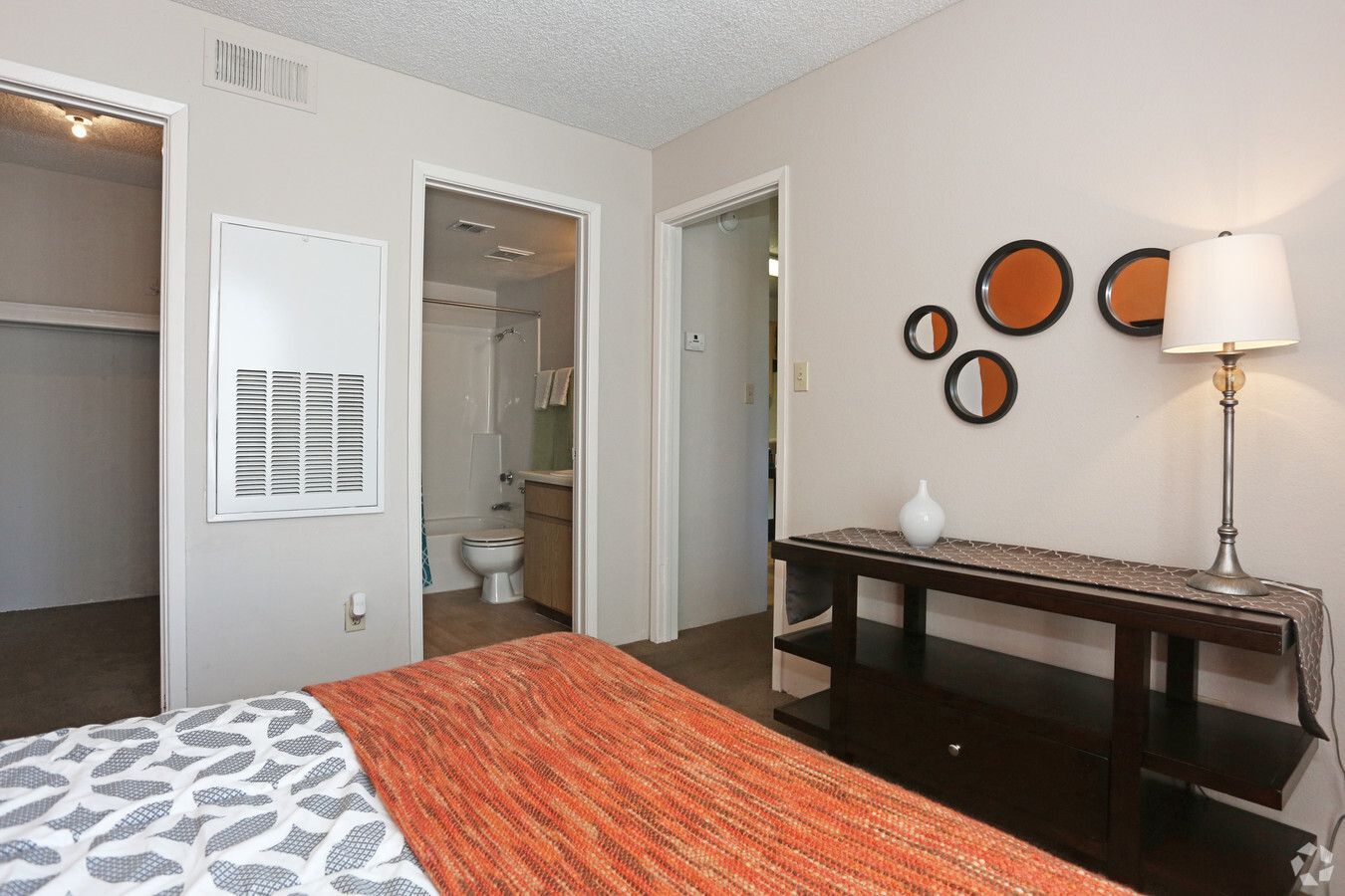 The Resort on 35th - Image 12