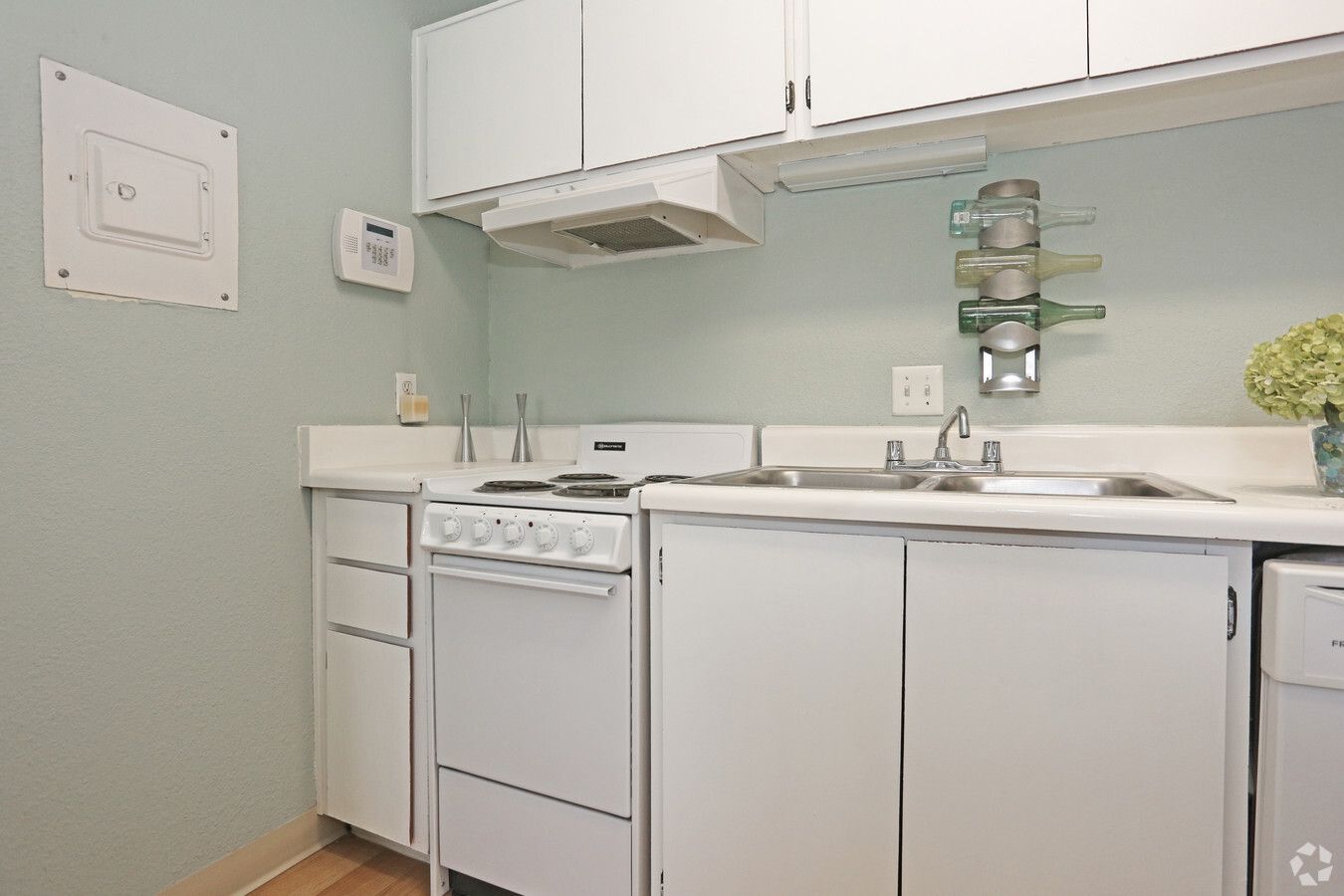 The Square Apartments - Image 5