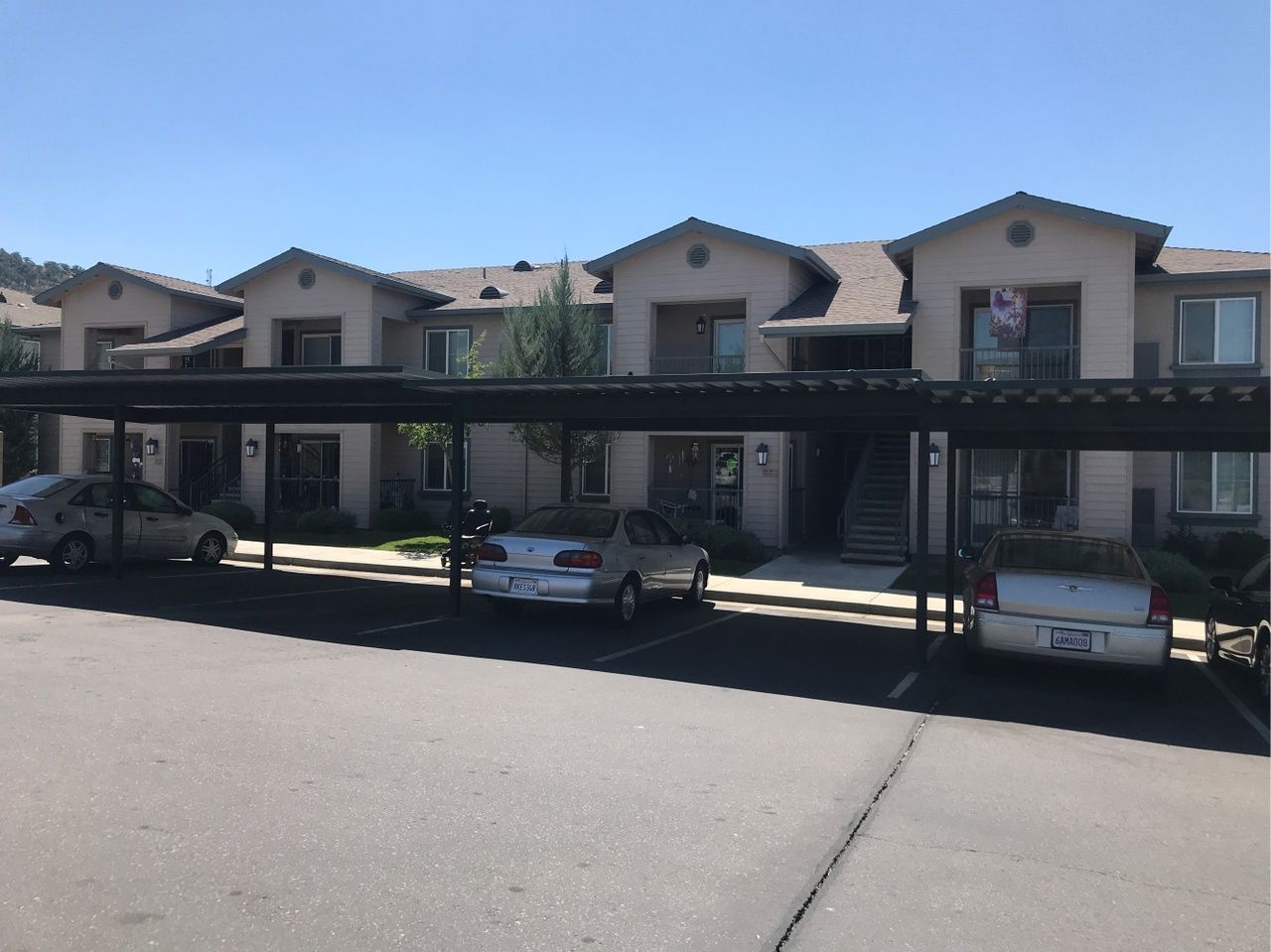 Emerald Pointe Apartments - Image 5