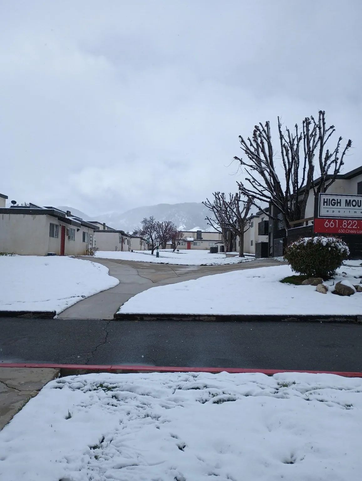 High Mountain Apartments    - Image 3