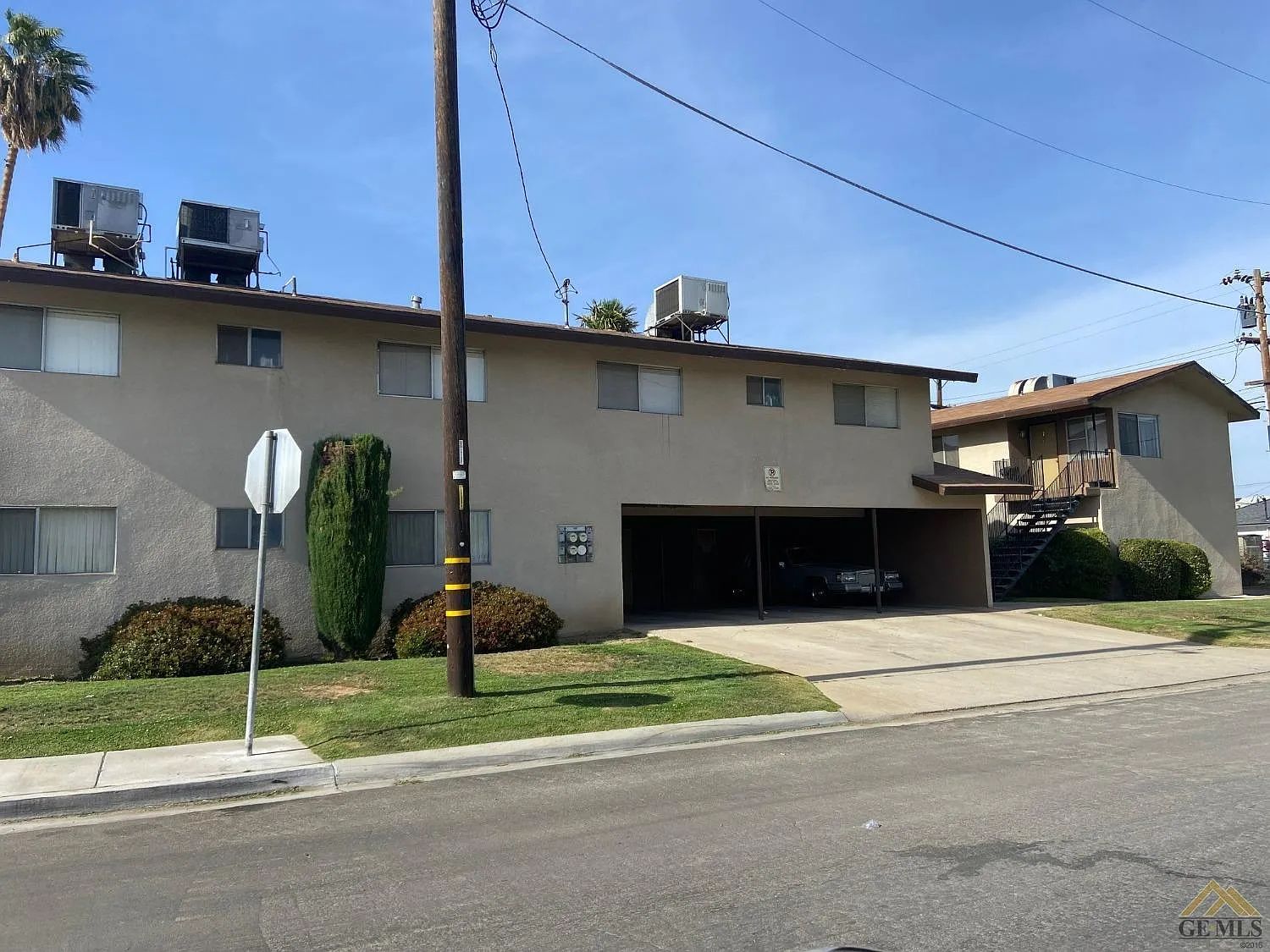 Highland View Apartments  - Image 2