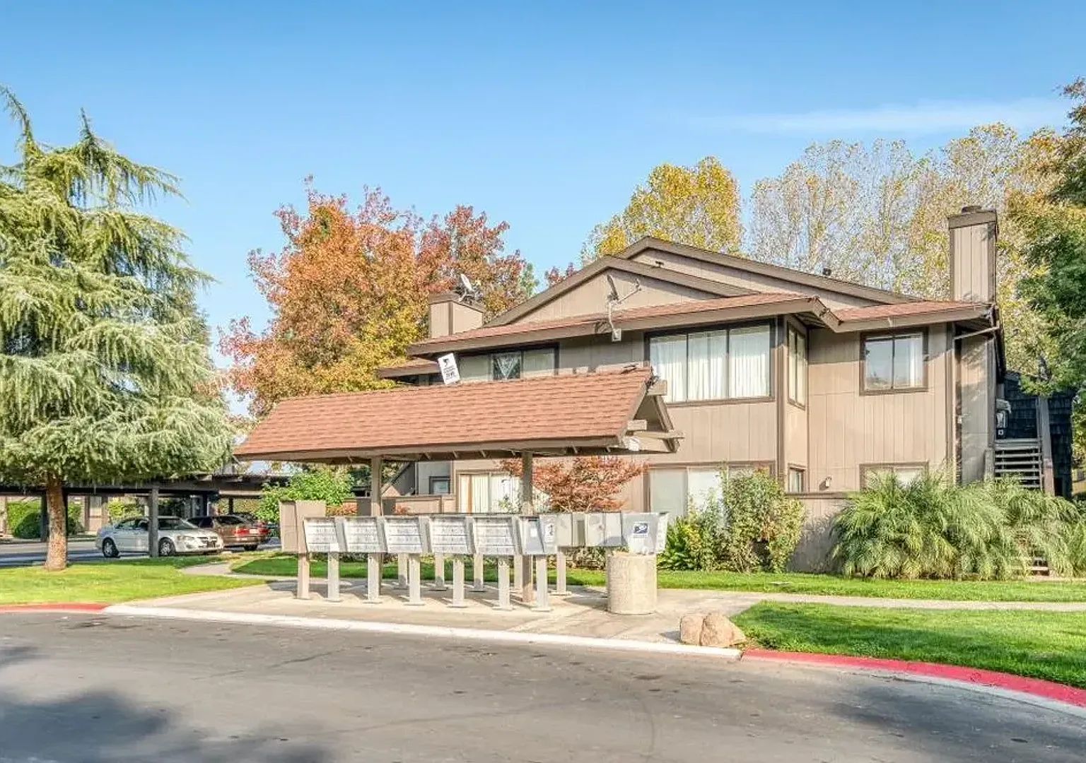 Ranchwood Condominiums - Image 2