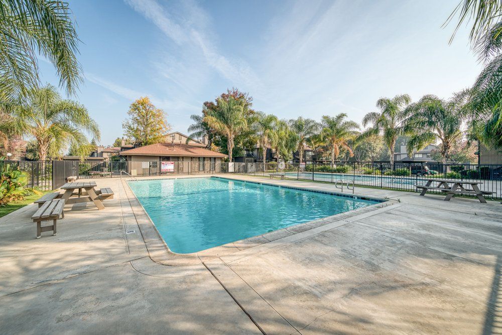 Ranchwood Condominiums - Image 4